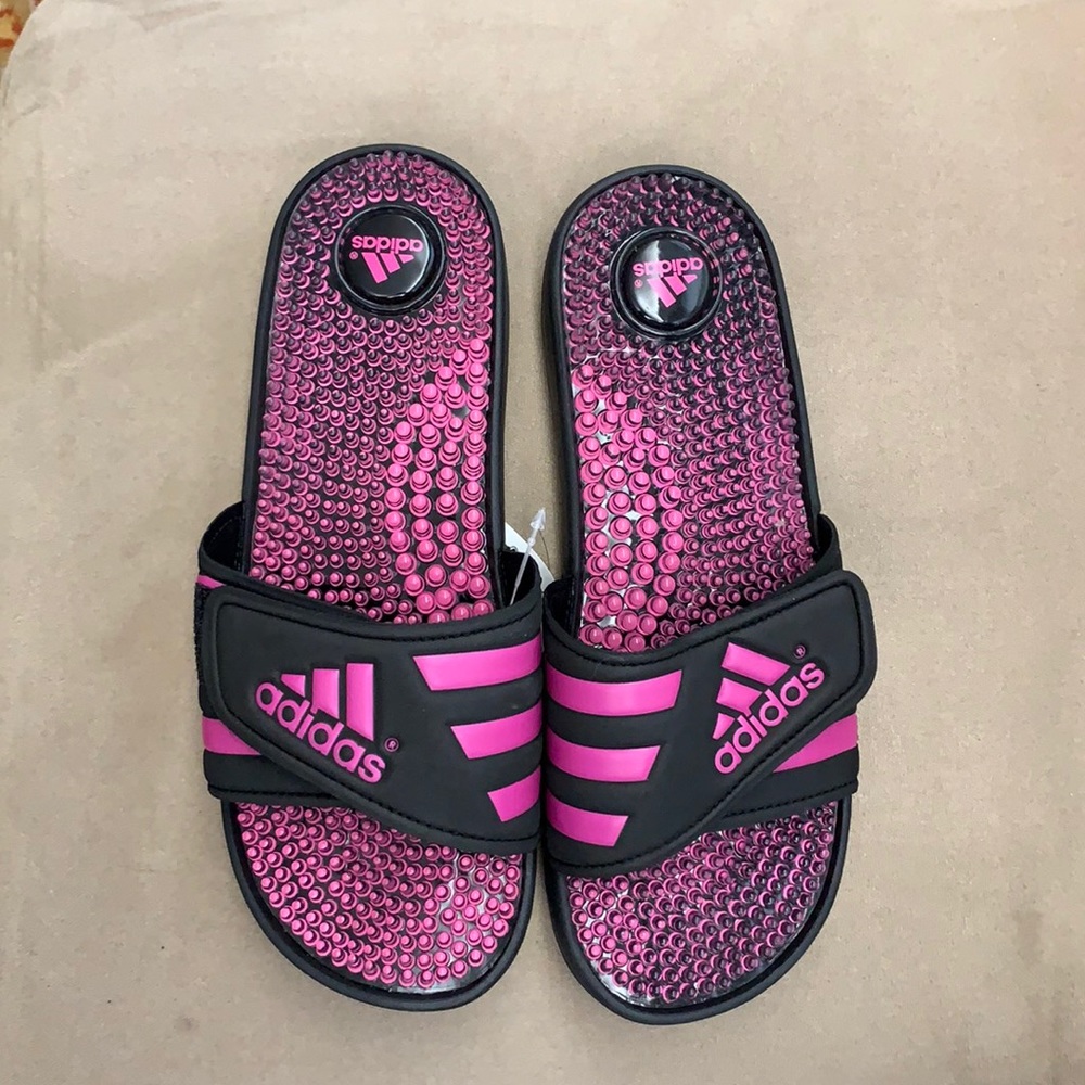 NWT Adidas Adissage Fade Slides pink/black